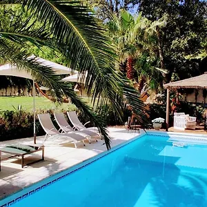 Bed & Breakfast Maison Prestige Saint Tropez By Roberto Geissini, Grimaud